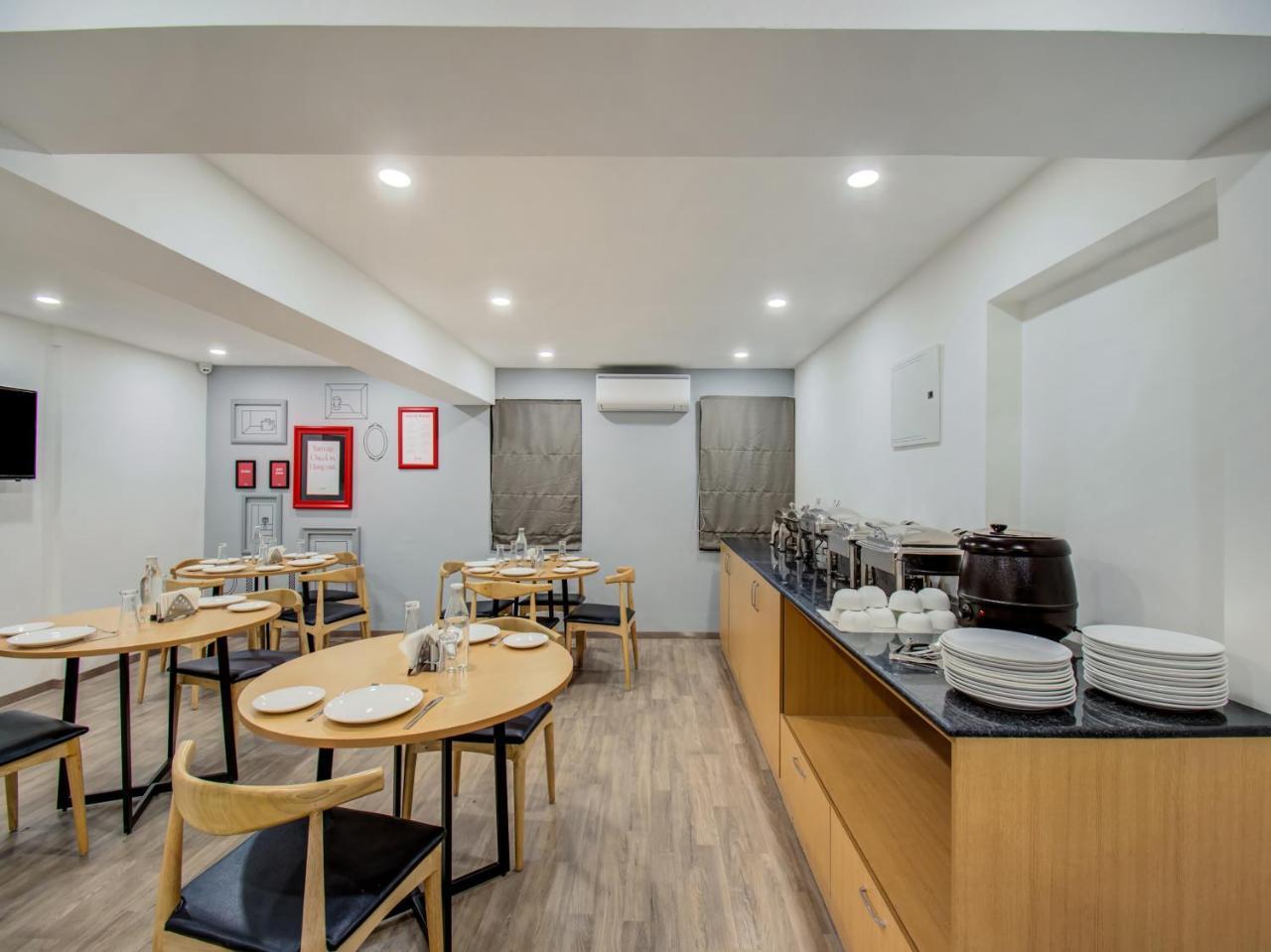 Hôtel Oyo Townhouse 66 Nagpur Station Ca Road Extérieur photo