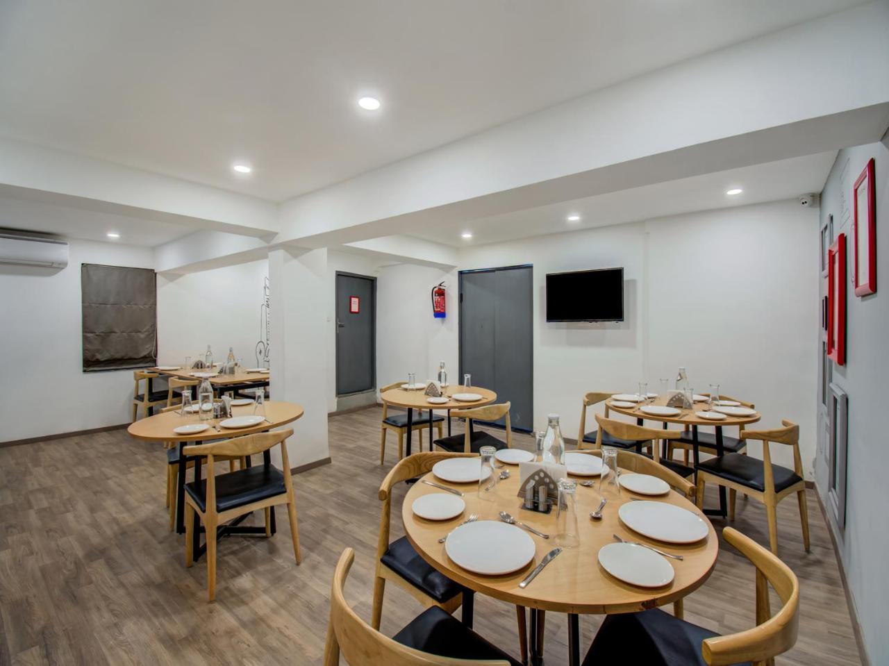 Hôtel Oyo Townhouse 66 Nagpur Station Ca Road Extérieur photo