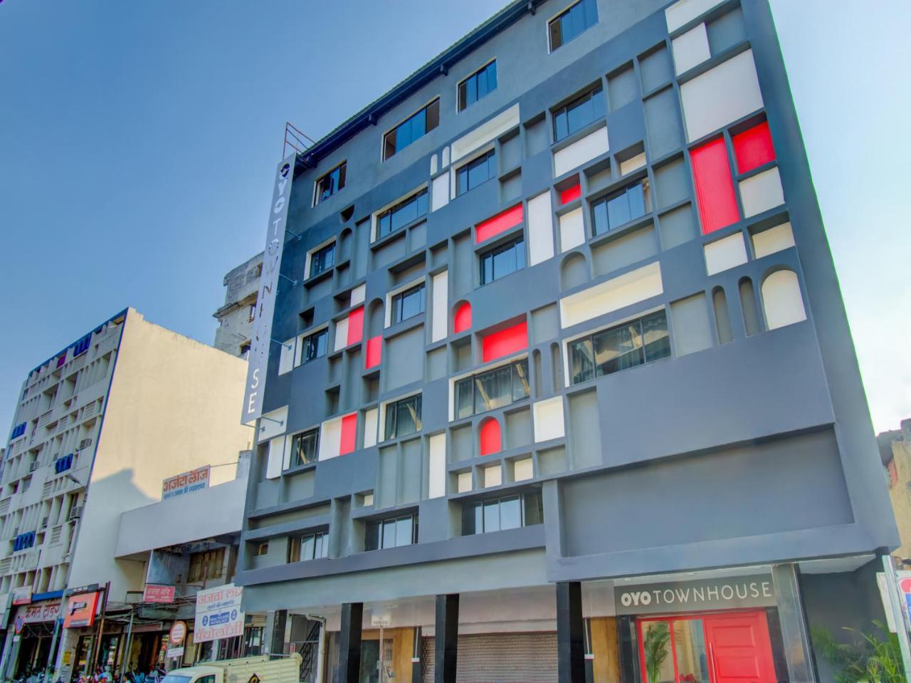 Hôtel Oyo Townhouse 66 Nagpur Station Ca Road Extérieur photo